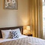 Warm & Cozy By Anna *